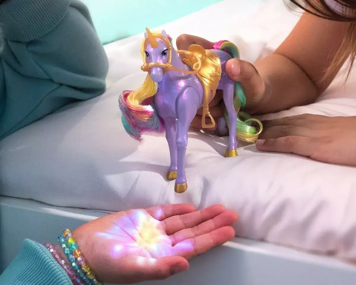 Spinmaster Unicorn Academy Doll Sophia Wildstar Photo 4