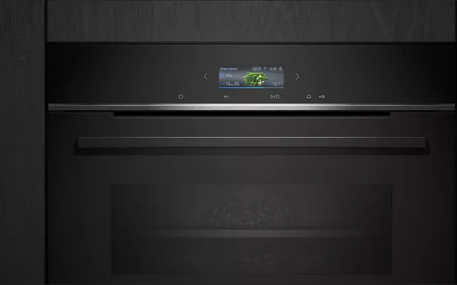 Siemens iQ700 HB734G1B1 built-in electric oven Photo 2