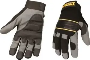 Safety Glasses DeWalt DPG33L – anti-fog, scratch-resistant lenses, side protection