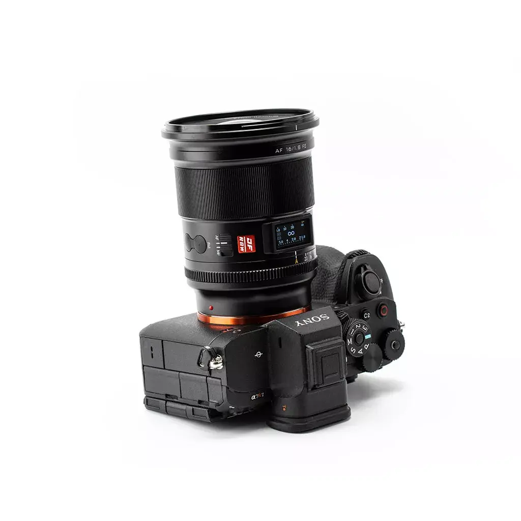 Viltrox AF 16mm f/1.8 FE Lens for Sony E-Mount Photo 7