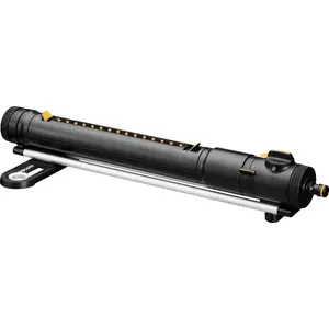 Распылитель-ковш Fiskars X-series 1070832 S–M для небольших и средних газонов