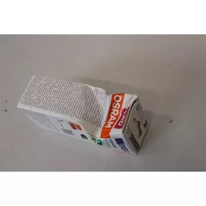 IZPĀRDOŠANA. Osram Parathom Classic B LED 40 bez apgaismojuma 4,9W/827 E14 spuldze | Parathom Classic B LED | E14 | 4,9 W | Silti balta | Bojāta iepakojuma iepakojums