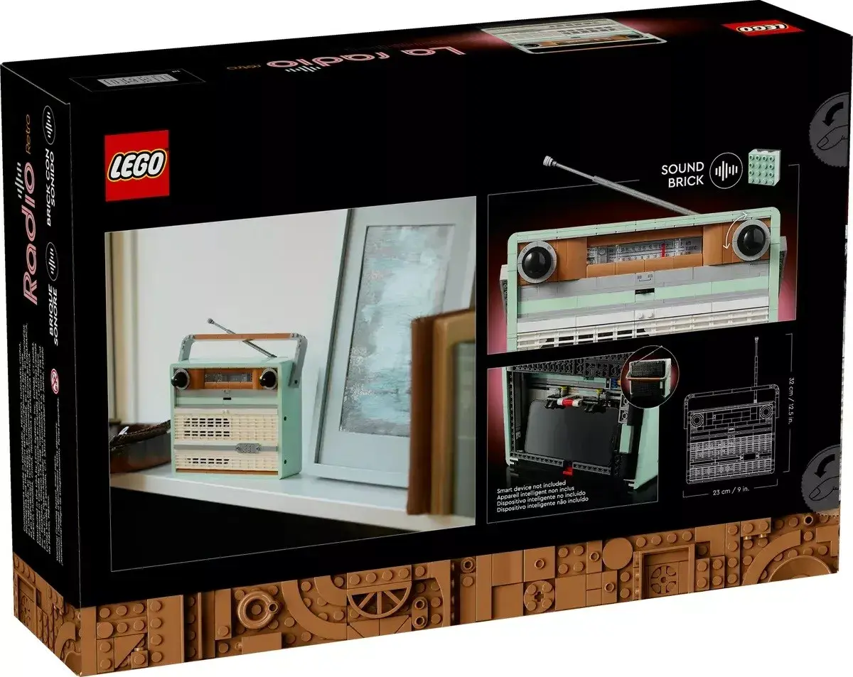 LEGO Construction Set Retro Radio 10334 Photo 2