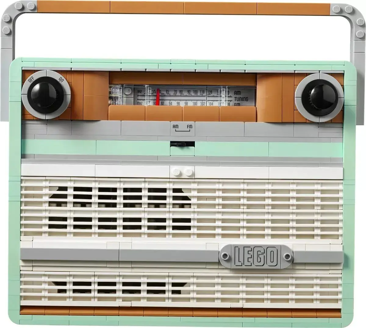 LEGO Construction Set Retro Radio 10334 Photo 4