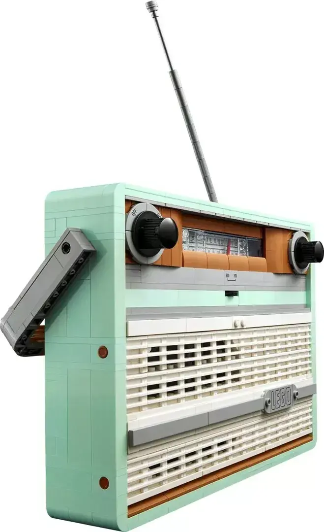 LEGO Construction Set Retro Radio 10334 Photo 6