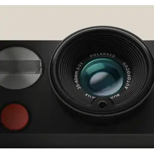 Two-lens autofocus = twice the clarity.