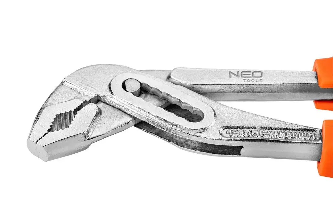 Pipe Wrench NEO tools 02-401 Photo 2