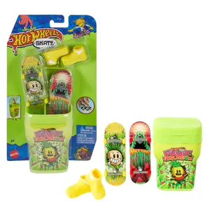 Hot Wheels Skate Flavor Container Pirkstu skrituļdēlis HTP10/HVK76 ar 2 pirkstu dēļiem un skeita apaviem zaļā un daudzkrāsainā plastmasas somiņā