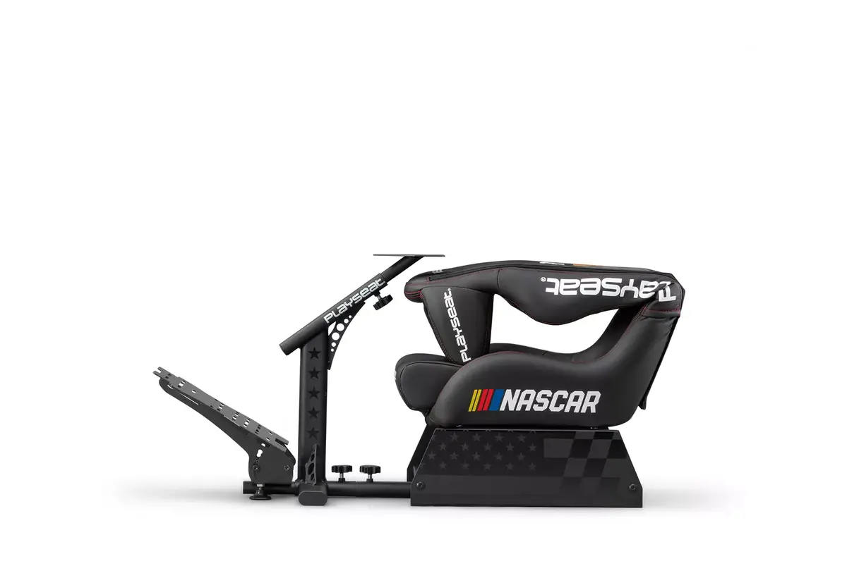 Универсальное игровое кресло Playseat Evolution PRO NASCAR Photo 8