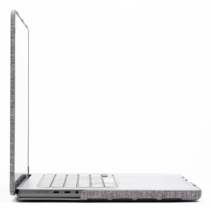 Zagg MacBook Protection Hardshell Case 13 Inch Photo 2