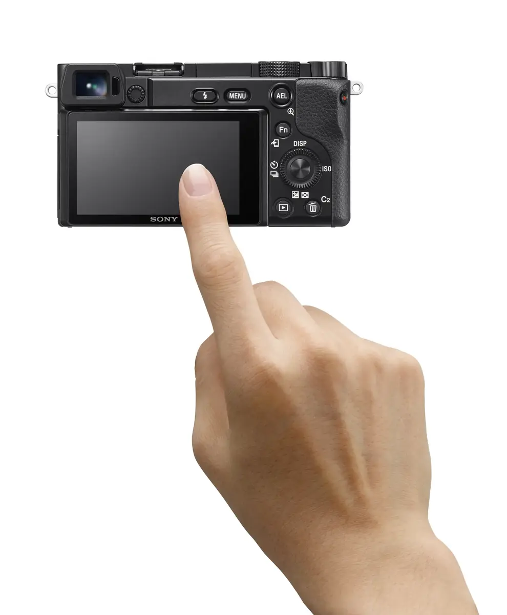 Беззеркальная камера Sony α 6100 с объективом 16-50 мм Photo 5