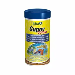 Жидкий усилитель окраса для гуппи Tetra Guppy Colour 100 мл