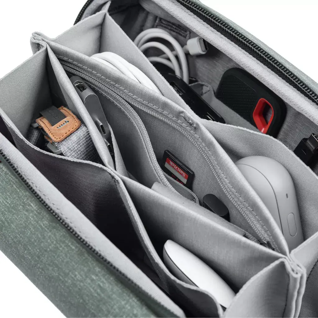 Tech Pouch Peak Design BTP-SG-3 — compact organizer Photo 5