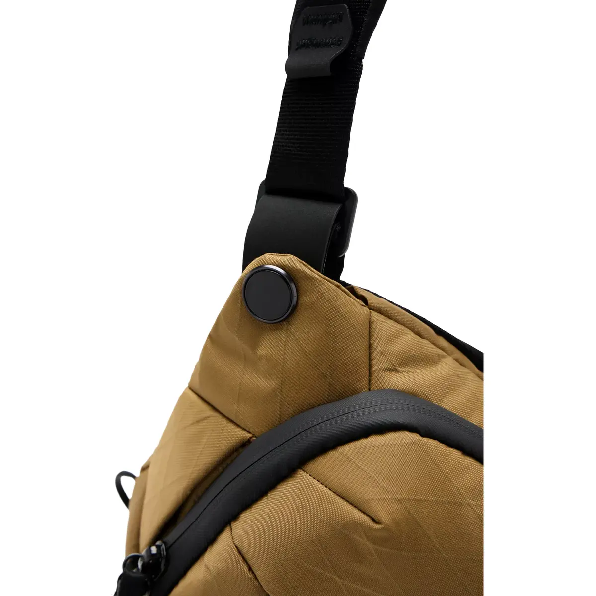 Peak Design Everyday Sling V2 3L Coyote — camera sling Photo 6