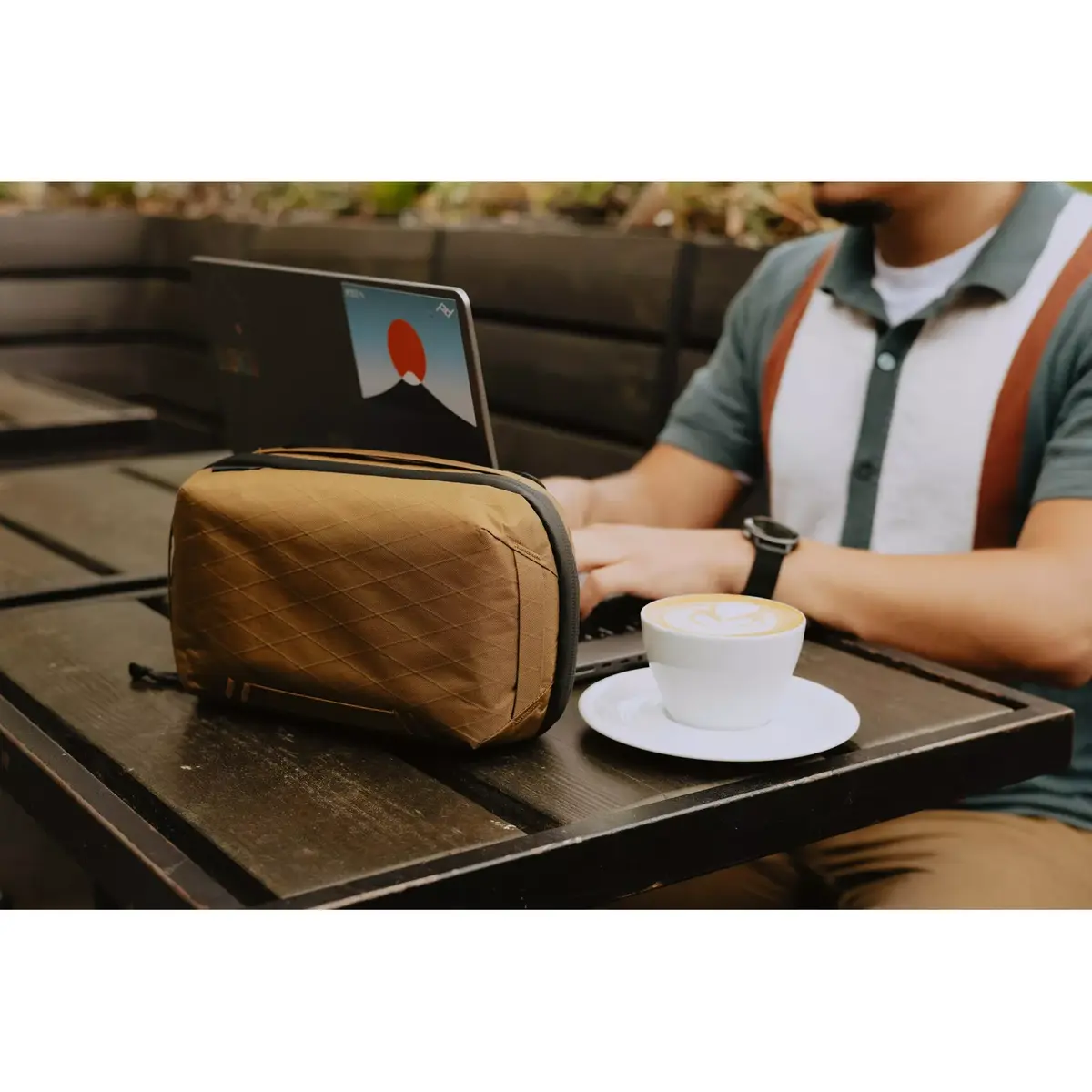 Peak Design BTP-CY-3 compact carry pouch Photo 12