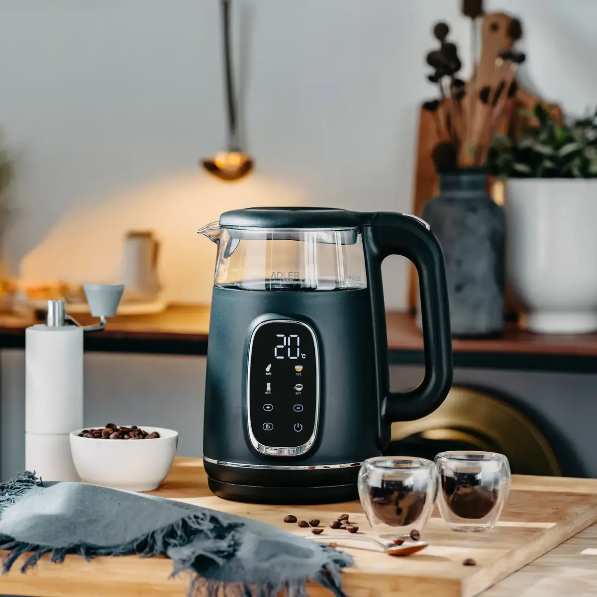 Electric Kettle Adler 1.7L 2200W AD 1305 Photo 9