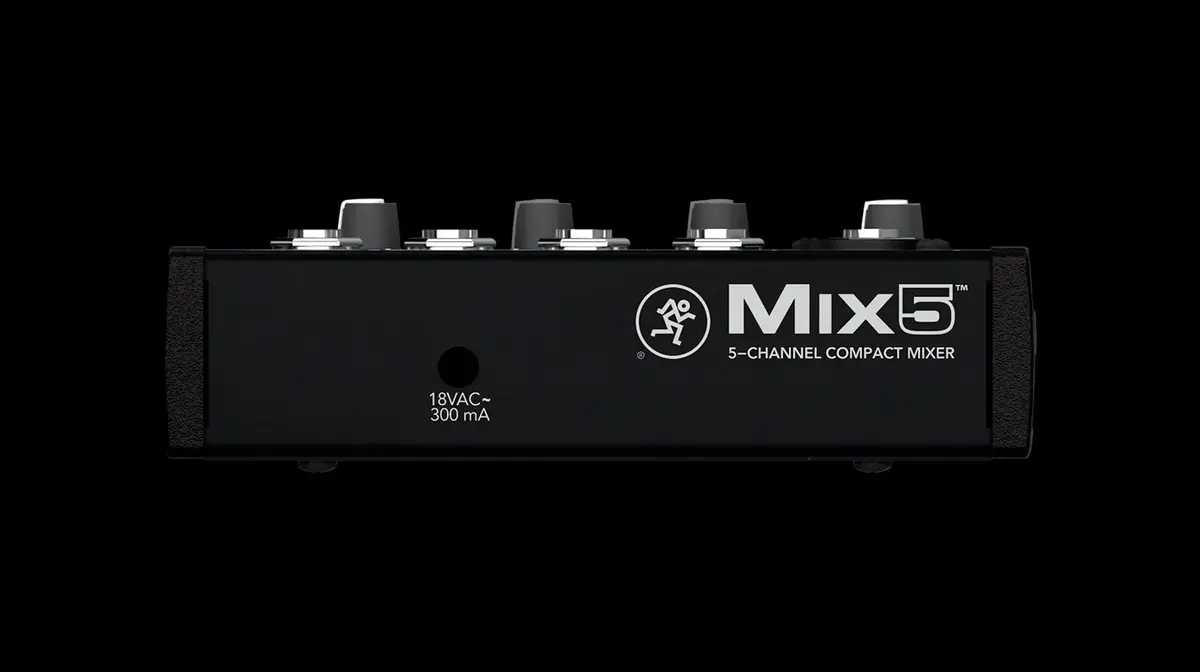 Mixer Mackie Mix5 Photo 4