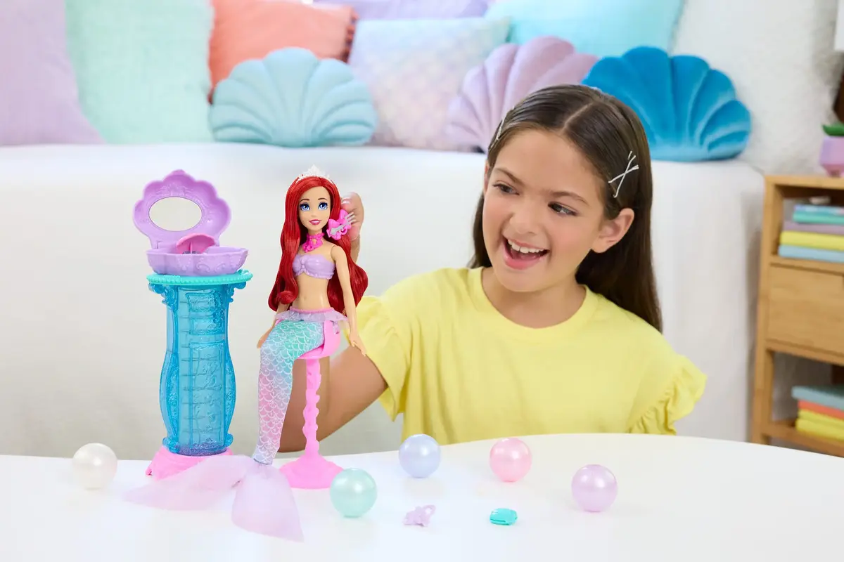 Modes lelle Disney Princess Ariel ar tualetes galdiņu Photo 2