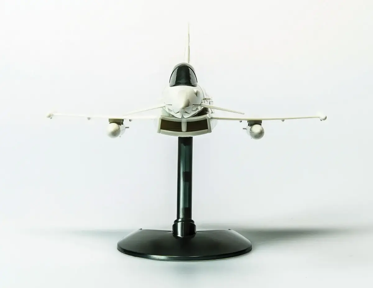 Airfix Eurofighter Typhoon модель самолёта набор Photo 6