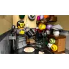 LEGO Icons 10350 Tudor Corner House konstruktors Photo 8