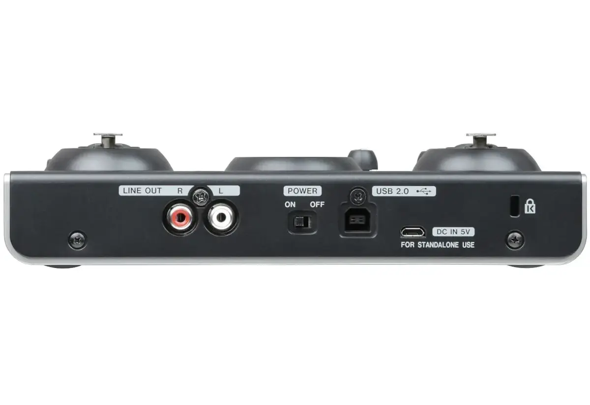 Tascam US-42B USB аудиоинтерфейс 4-in/4-out Photo 4