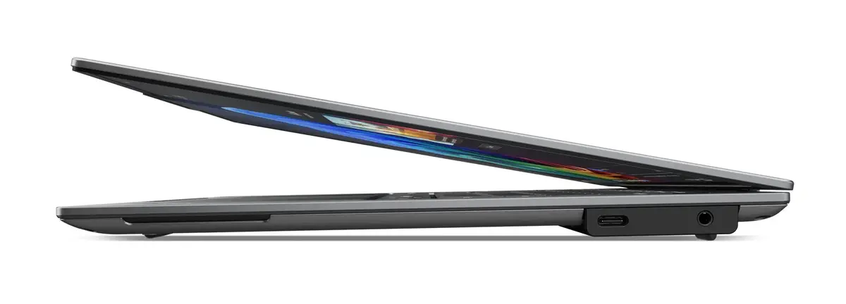 Lenovo ThinkPad X9-14 Gen 1 — Intel Core Ultra 7 258V Photo 6