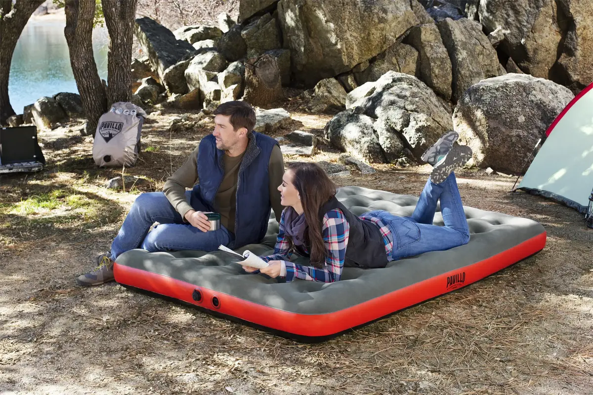 Bestway 67703 Queen Size Air Mattress Photo 6