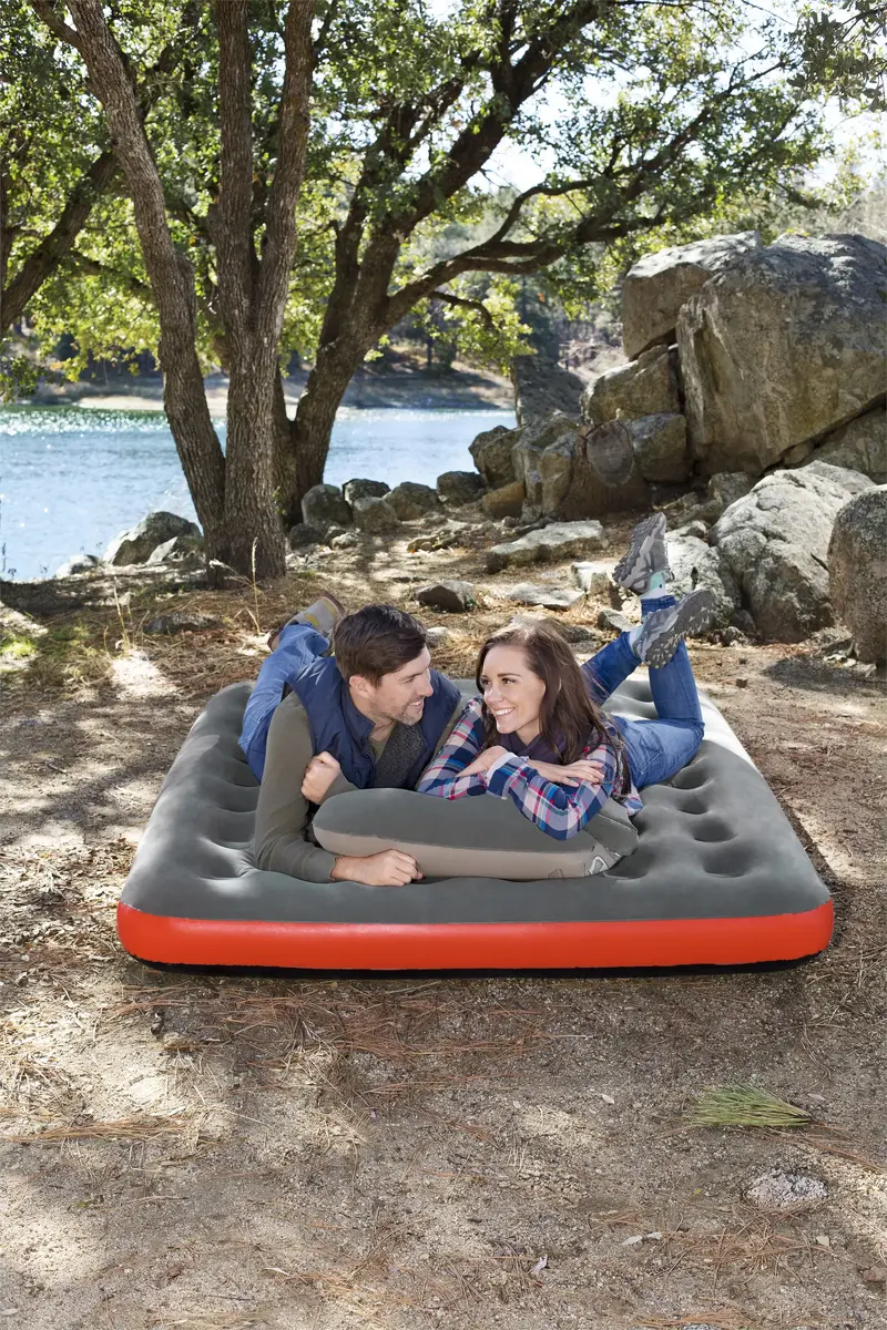 Bestway 67703 Queen Size Air Mattress Photo 7