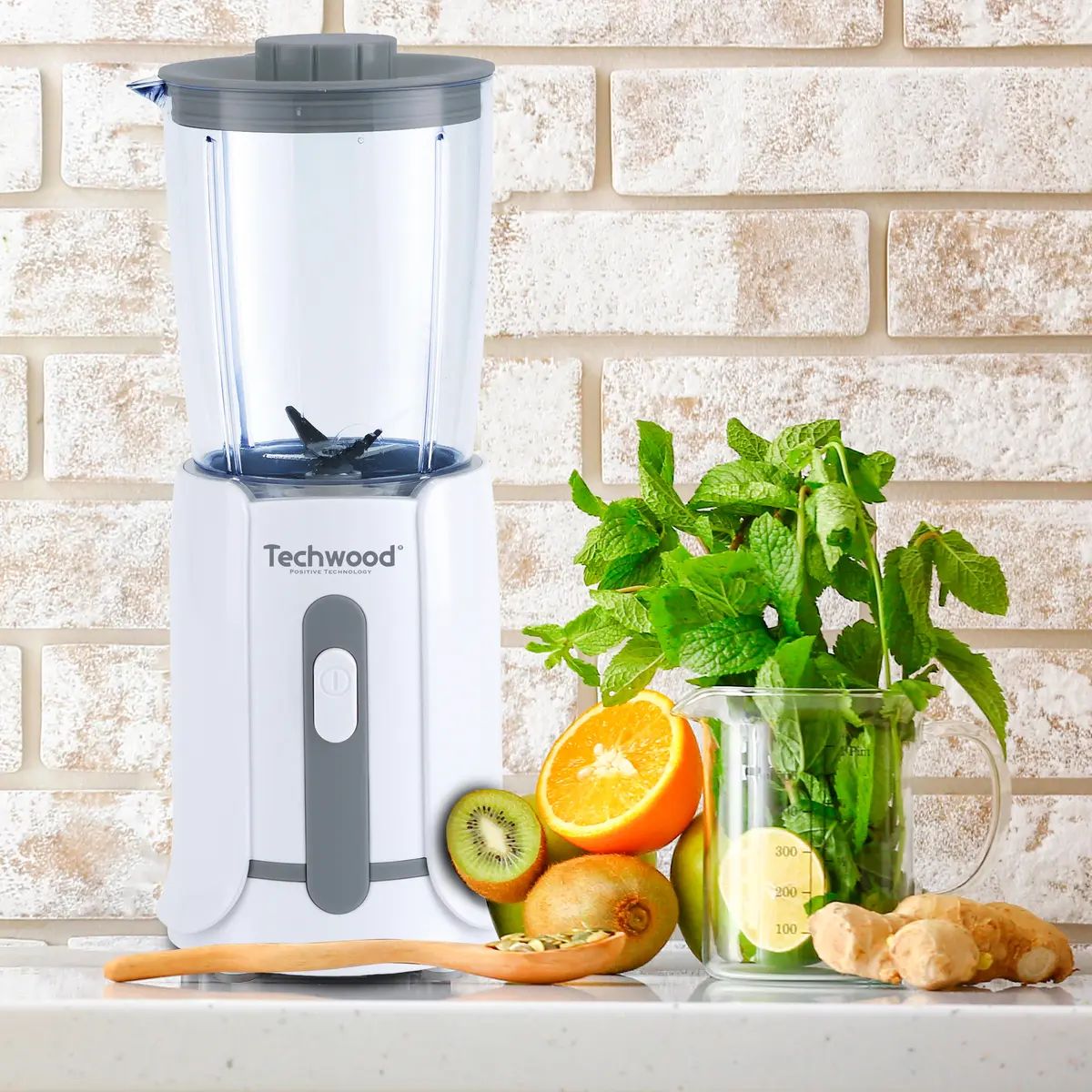 Blender Techwood Mini TBL-201 300W Photo 3