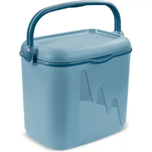 Portable 20L Curver Tourist Fridge 262277 Blue — 20 L polypropylene travel refrigerator with handle, 396×265×428 mm, 1.8 kg