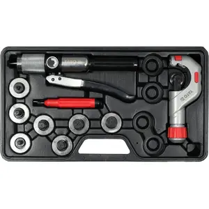 Tube/pipe bending tool YATO YT-21826 — manual tube bender, 1 pc