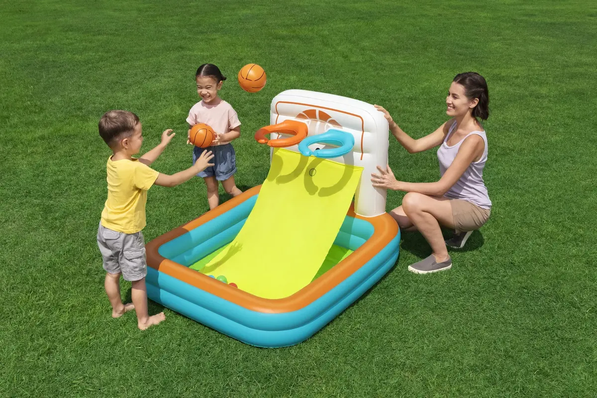 Надувной игровой центр Bestway Kick ‘N Swish 3-в-1 Photo 13