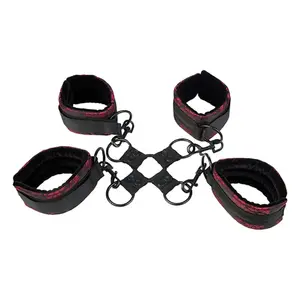 Бондаж CalExotics Scandal Handcuffs Hog Tie