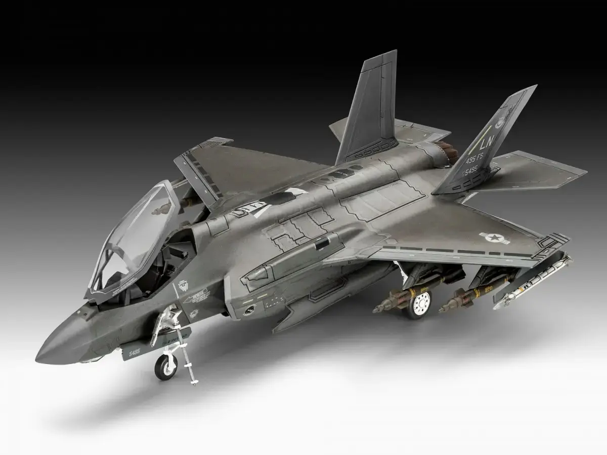 REVELL Lockheed Martin F-35A komplekts 1:72 Photo 3