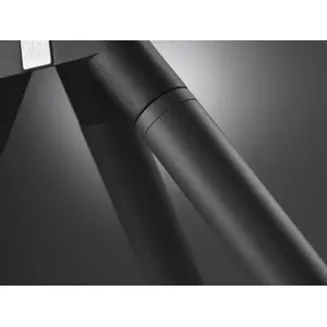 Напольная трёхногая стойка One For All WM7461 VESA 400 чёрная — регулируемая высота, совместимость VESA до 400×400 мм