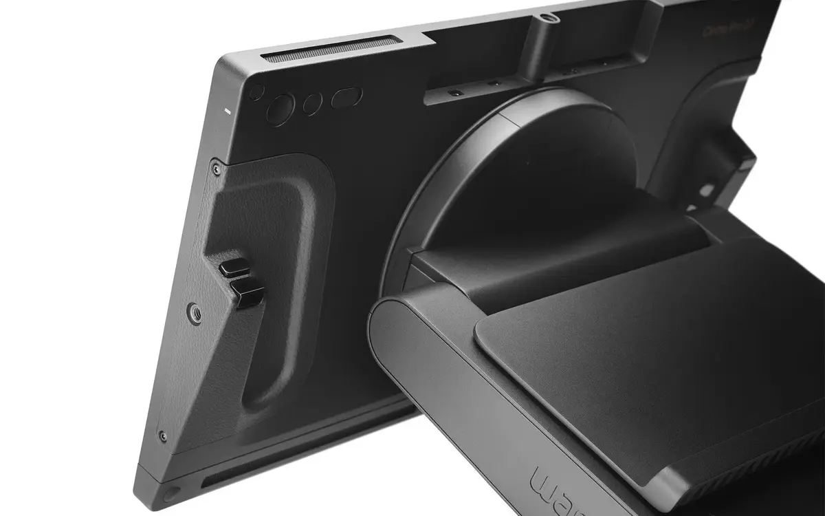Графический планшет Wacom Cintiq Pro 17 Photo 4