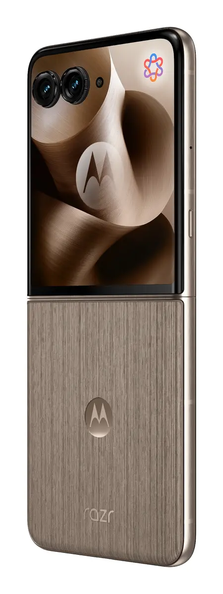 Смартфон Motorola razr 60 ultra Photo 11