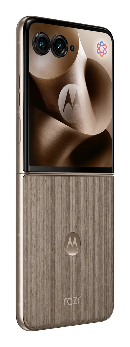 Смартфон Motorola razr 60 ultra Photo 13