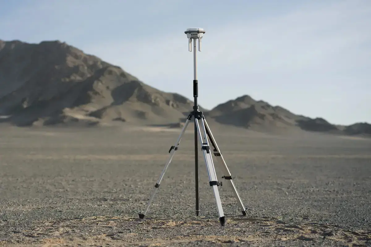 Survey pole and tripod kit DJI D-RTK 3 Photo 2