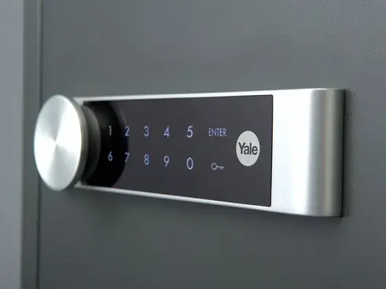 Портативный сейф Yale YFM/352/FG2 Photo 2