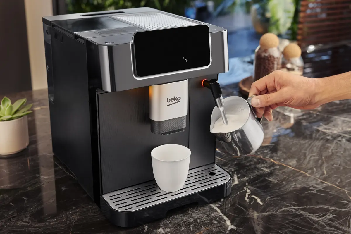 Эспрессо машина Beko 2 л CEG7302B Photo 4