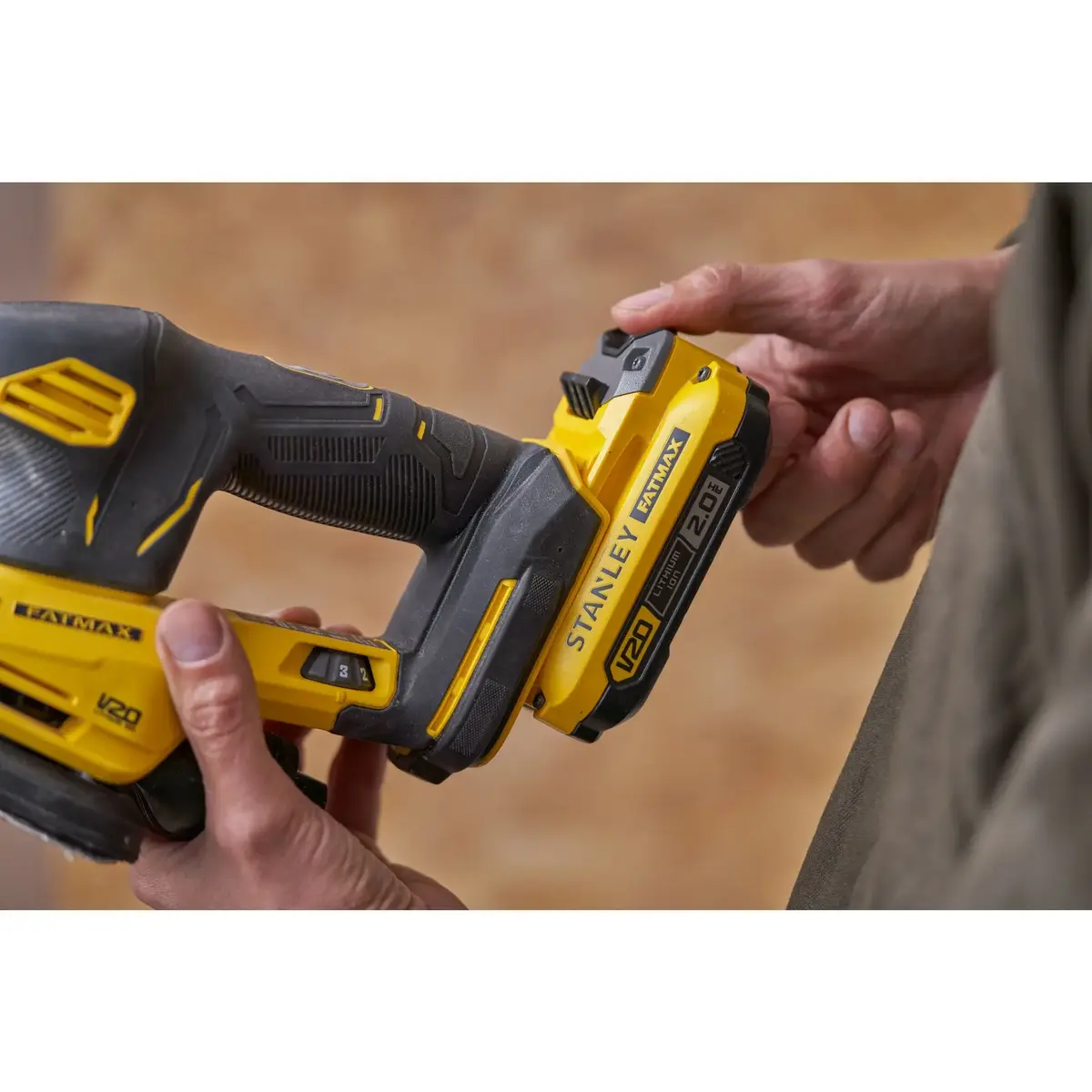 Stanley FATMAX SFMCW221B-XJ detail шлифовальная 18В Photo 9