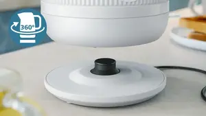 Mobility with cordless kettle and the 360° pirouette base