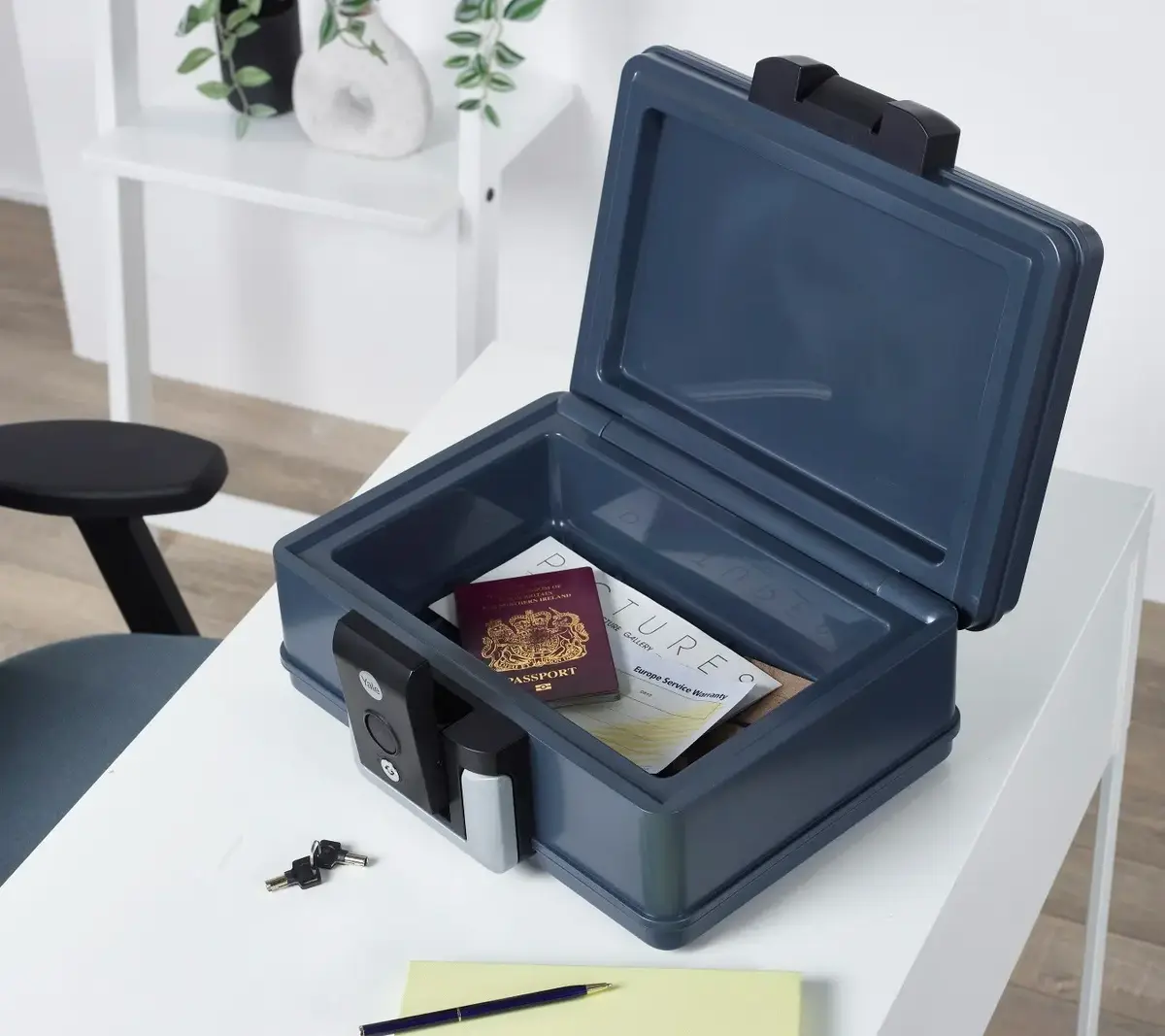 Portable safe Yale YFC/154/KB1 Photo 5