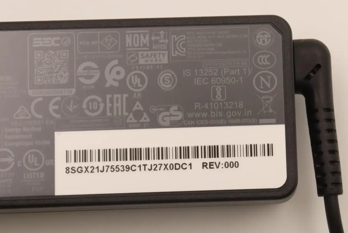 Lenovo 5A11H02883 сетевой адаптер 65 Вт Photo 5
