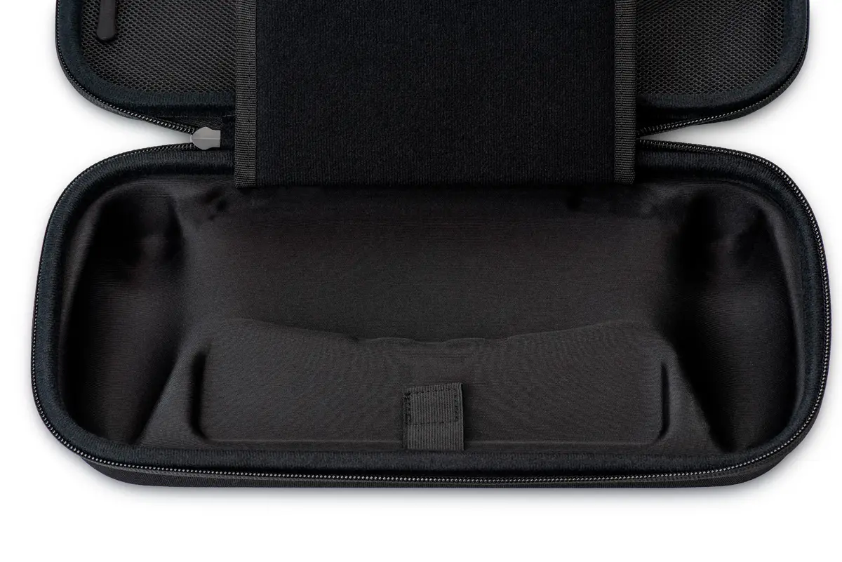 nacon PSOFPORTPOUCH travel case for Sony Photo 9