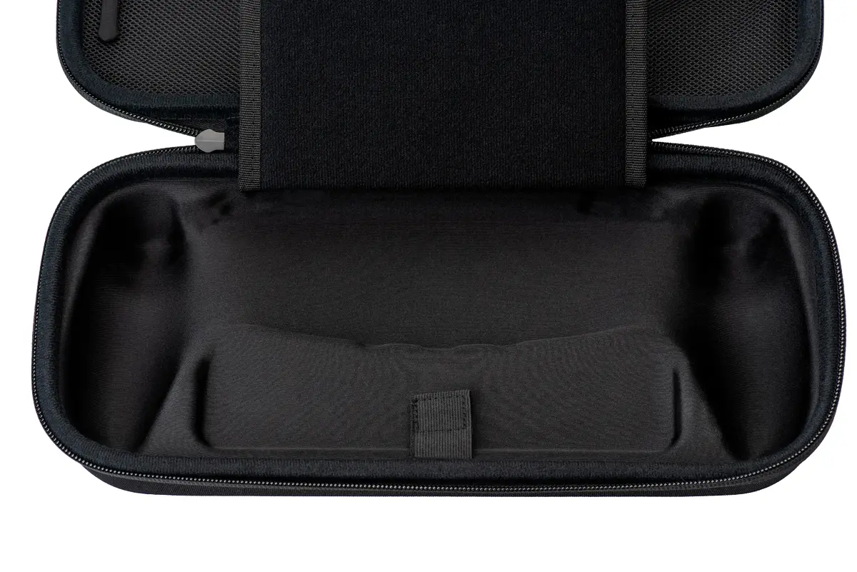 nacon PSOFPORTPOUCH travel case for Sony Photo 11