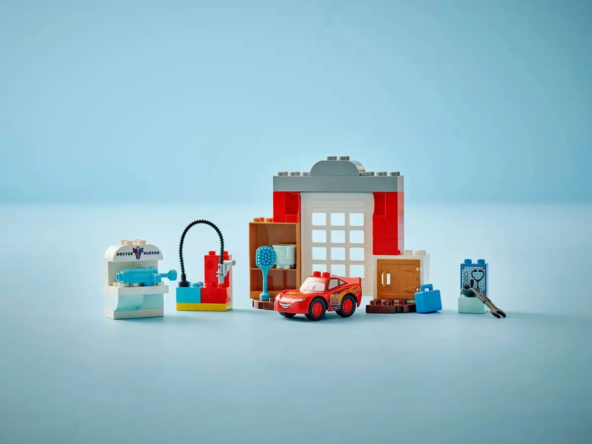 LEGO DUPLO 10456 Disney McQueen's Visit — 35 pcs Photo 9