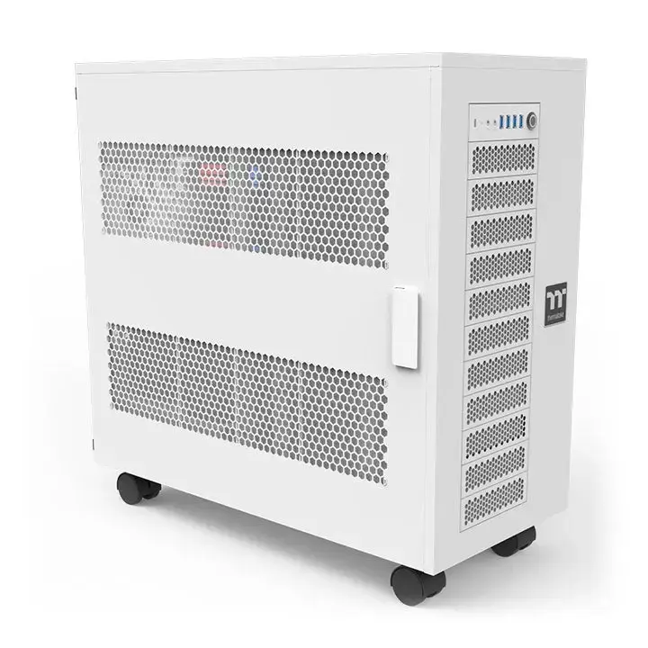 Компьютерный корпус Thermaltake AX700 Photo 2