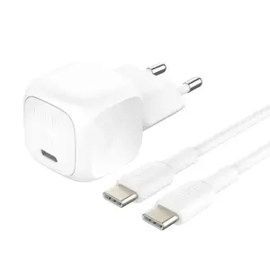 Belkin WCA009KQ1MWH-B6 Комнатное универсальное сетевое зарядное устройство для мобильных устройств с портом USB Type-C Быстрая зарядка и кабелем 1 м Белое